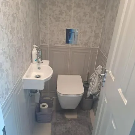 Jasmine At The Quay 韦斯特波特