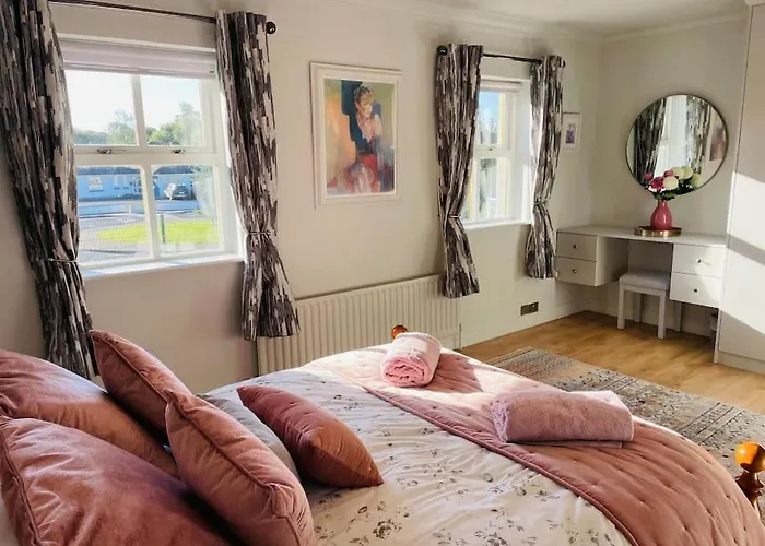 Jasmine At The Quay Westport